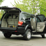 2005 Toyota Sequoia Limited Sport Utility 4WD 3rd Seat LOW MILES