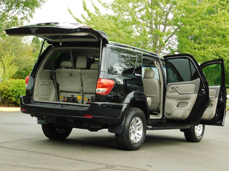 2005 Toyota Sequoia Limited Sport Utility 4WD 3rd Seat LOW MILES