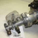 2004 Toyota Sequoia Brake Master Cylinder 47201 0041